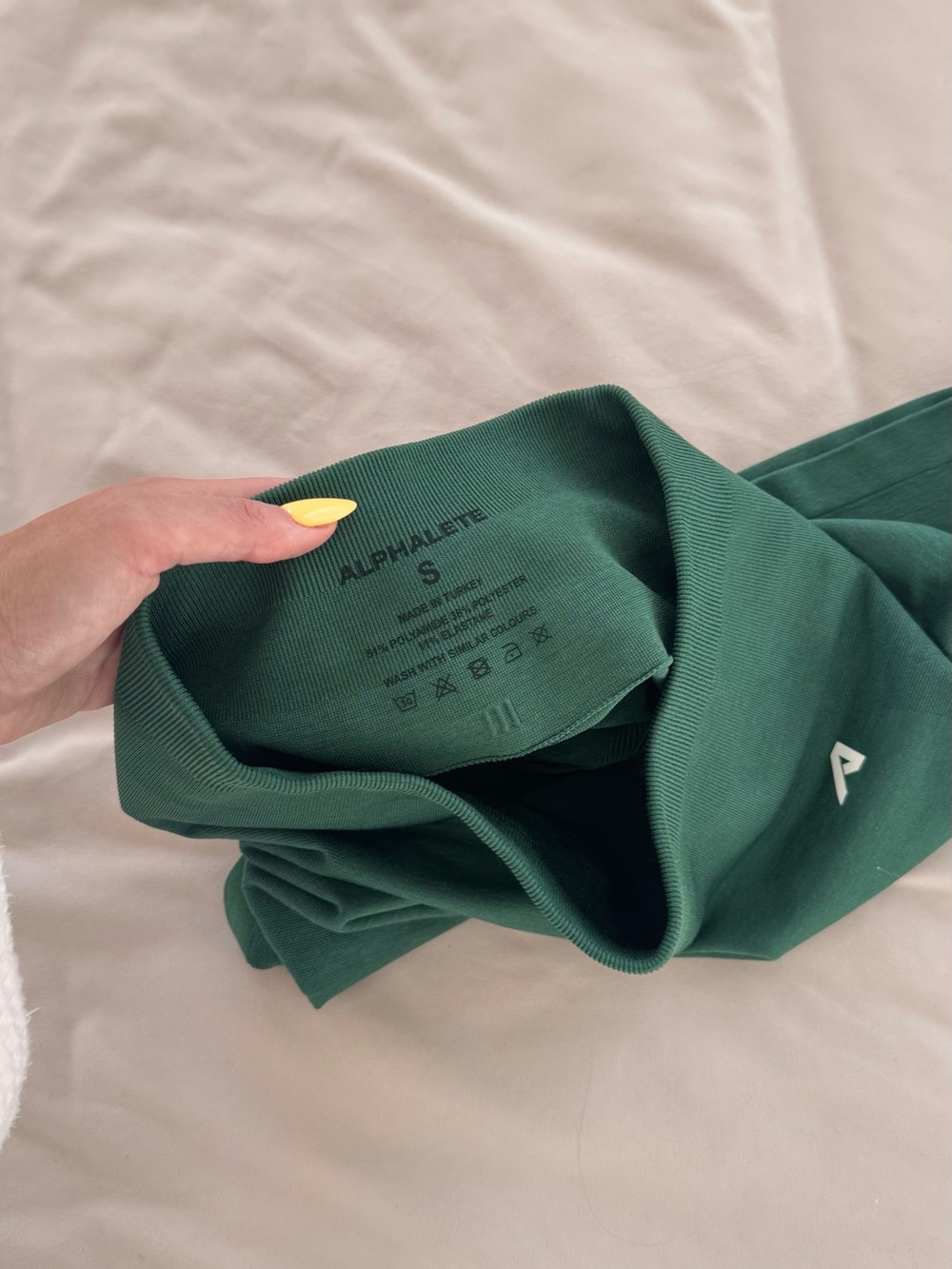 Alphalete Pump Shorts - Picture 3 of 3